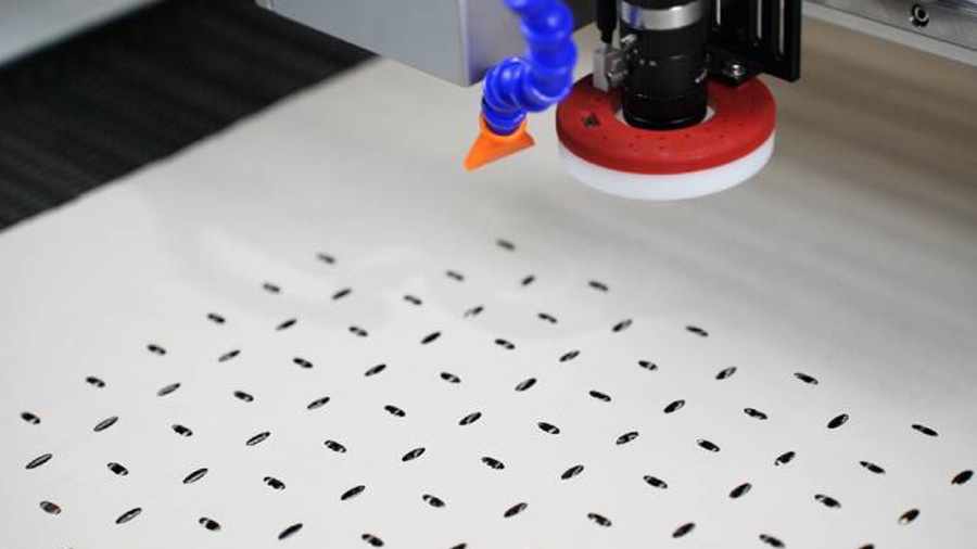 The Laser-Punched Golf Hat Forming Process: Precision and Innovation Lead the Future of Fashion